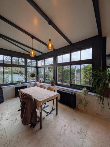 Maison  5 pièce(s)  4 chambre(s)  126 m²