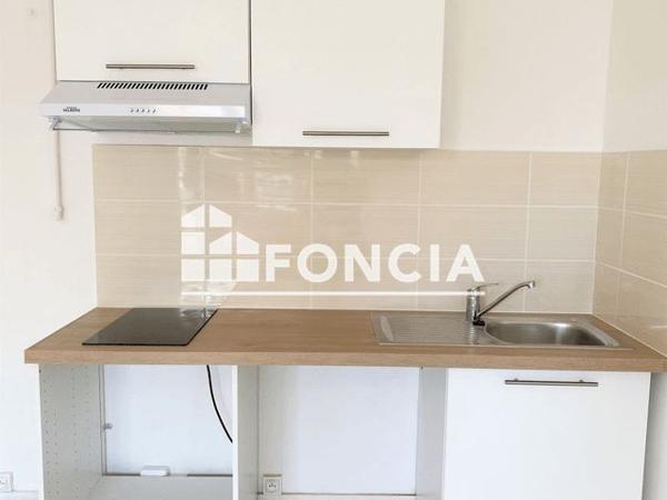 Location Studio 26.55 m² - 8 TRAVERSE BRONZET Marseille 13008