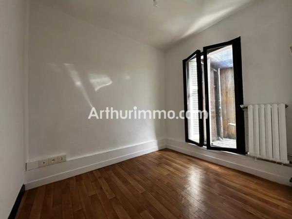 Vente                                                      Maison
                        
                     3 pièces                      50 m2                     à Le Havre