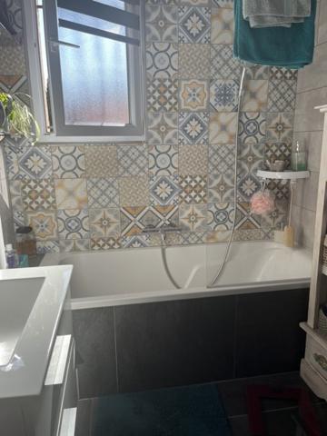 Maison à vendre |  Gigean |  4 pièces | 117 m²