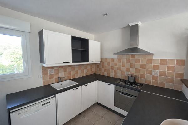 BAZAS - MAISON PLAIN PIED - 3 CHAMBRES - SANS TRAVAUX