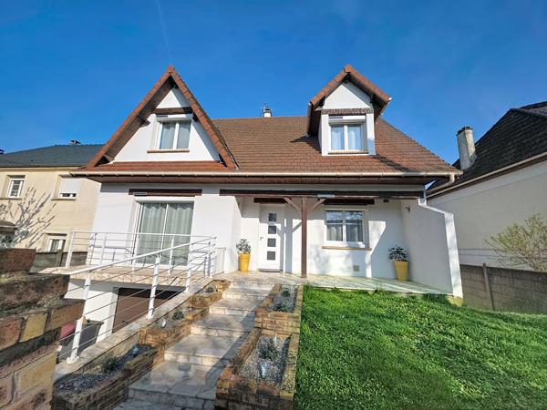 Maison 6 pièces - 160 m² Exclusivité efficity