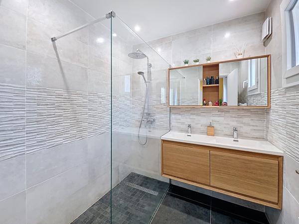 Maison 6 pièces - 160 m² Exclusivité efficity