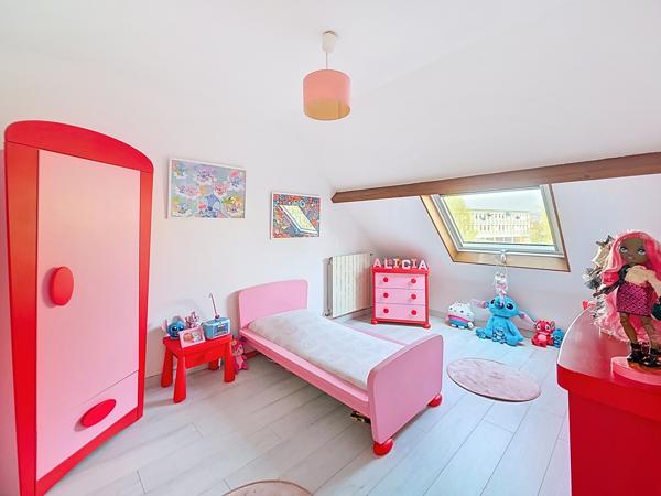 Maison 6 pièces - 160 m² Exclusivité efficity