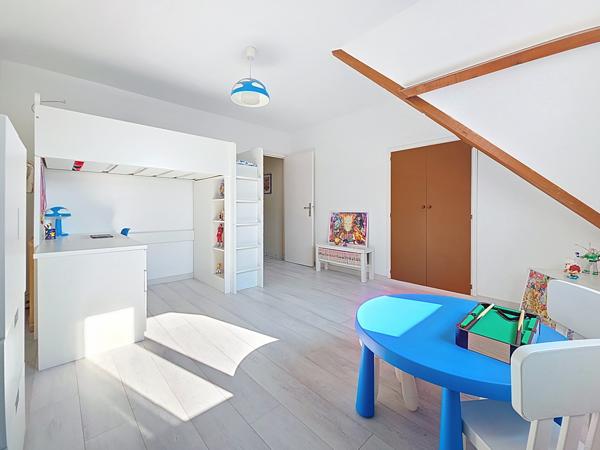 Maison 6 pièces - 160 m² Exclusivité efficity