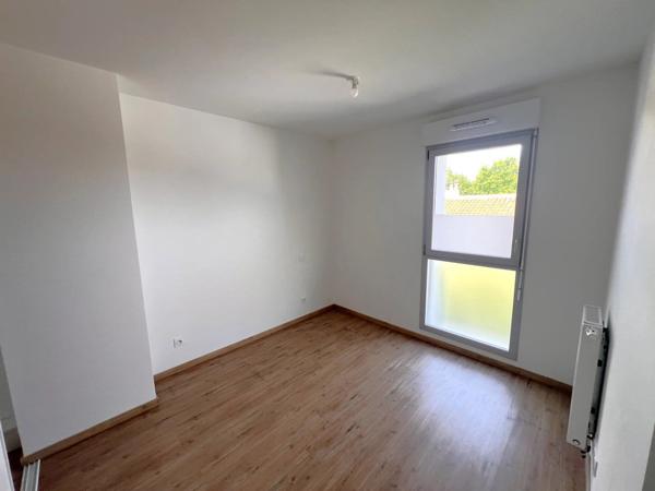 Vente                                                      Maison
                        
                     3 pièces                      62 m2                     à Cenon