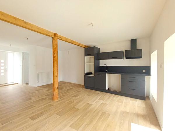 Maison de village rénovée avec jardin