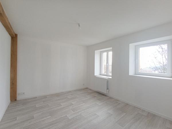 Maison de village rénovée avec jardin