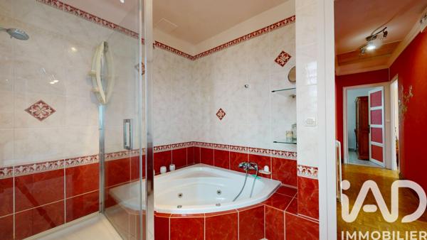 Appartement à vendre 5 pièces 128,48 m² Auxerre