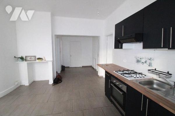 APPARTEMENT 68 M2 - 3 CHAMBRES - JARDIN - A VENDRE DUNKERQUE

SITUE A PROXIMITE DU CENTRE VIL...