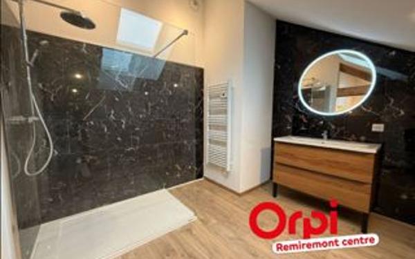 Appartement à louer    2 pièces • 42 m2 Remiremont