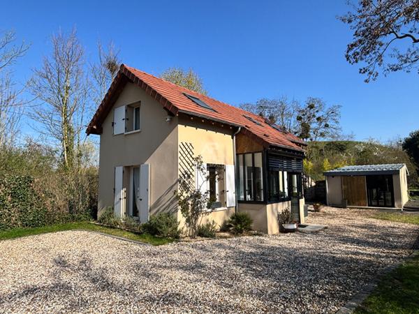 Maison CERGY €329 000 ** - Référence 11200