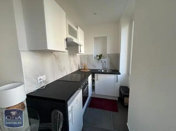 Appartement à louer 1 pièce 18.01m²