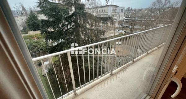 Location Appartement 3 pièces 66.9 m² - Antony 92160