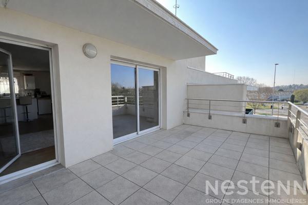 Appartement deux chambres, terrasse, parking