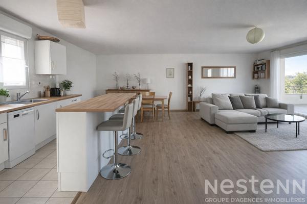 Appartement deux chambres, terrasse, parking