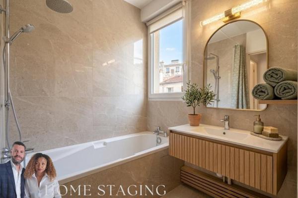 IDEAL INVESTISSEMENT BON RENDEMENT LOCATIF 6% DEUX PIÈCES 43,56 m² AU PIED DU RER E  IMMEUBLE RÉCENT  FORT POTENTIEL Villemomble - Avenue du Rancy