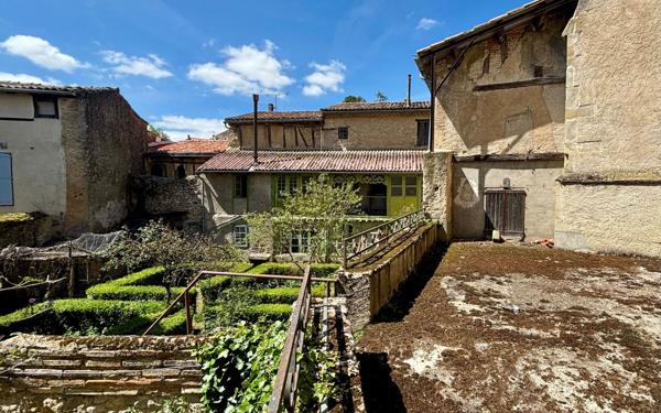 Maison à vendre    5 pièces •  Lautrec