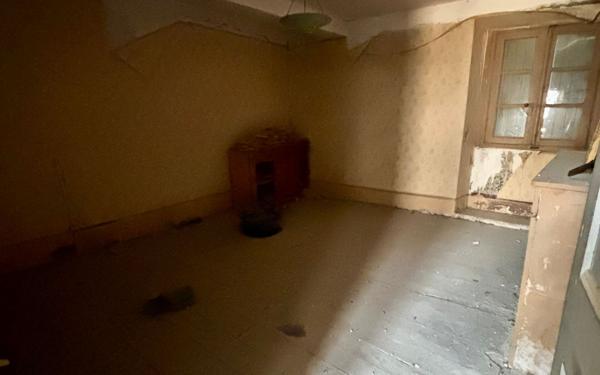 Maison à vendre    5 pièces •  Lautrec