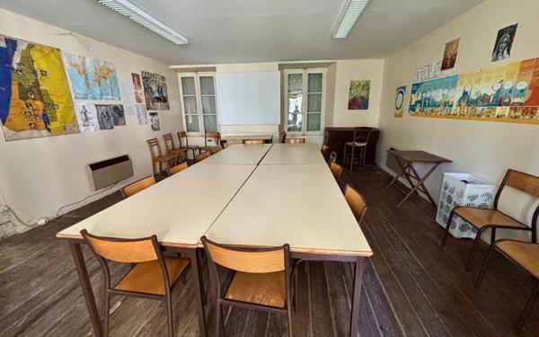 Maison à vendre    5 pièces •  Lautrec