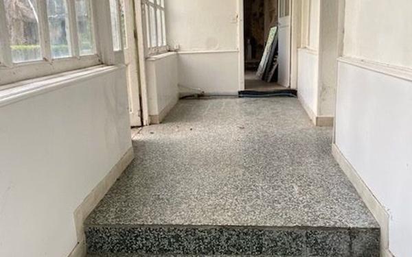 Maison à vendre    5 pièces •  Lautrec