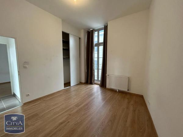 Appartement à louer 3 pièces 73m² Orléans (45000)