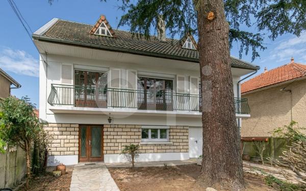 Maison à vendre    5 pièces • 145,25 m2 Gournay-sur-Marne