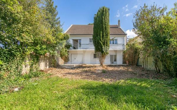 Maison à vendre    5 pièces • 145,25 m2 Gournay-sur-Marne