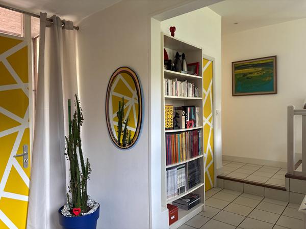 Maison Laval 6 pièce(s) 141.65 m2