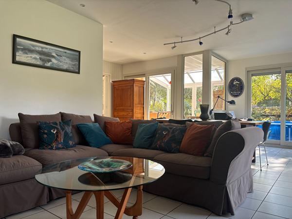 Maison Laval 6 pièce(s) 141.65 m2