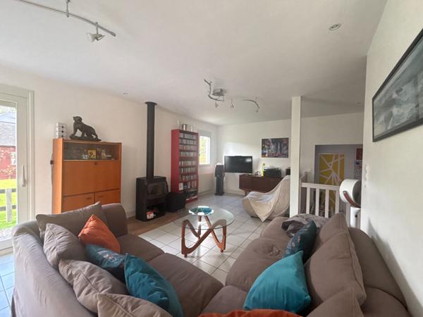 Maison Laval 6 pièce(s) 141.65 m2