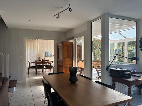 Maison Laval 6 pièce(s) 141.65 m2