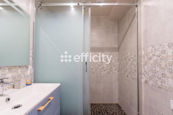 Appartement
         3 pièces
        - 61 m² Exclusivité 368 000 € *