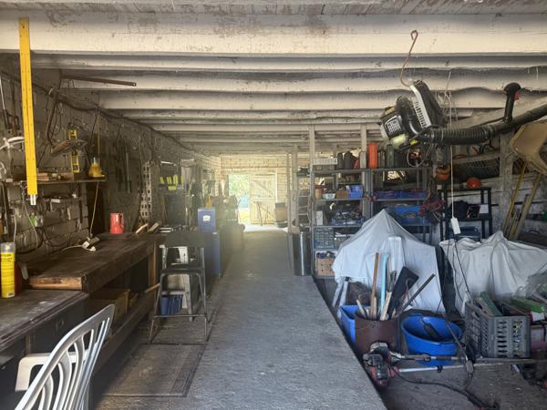 Castelnau-Montratier (46170) Castelnau Montratier Grande Maison Familiale Rénovée avec Granges, Hangar et Terrain