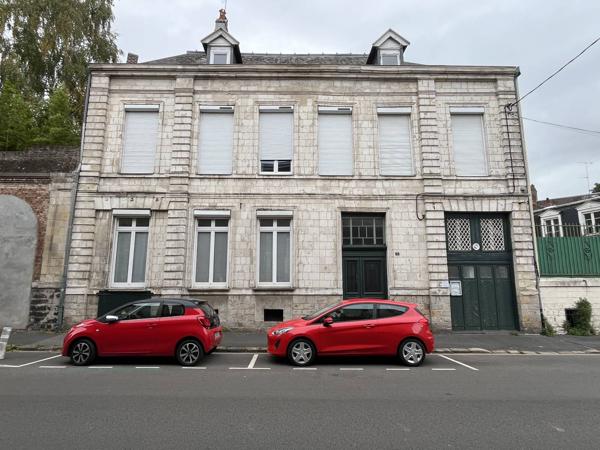 ARRAS (CENTRE-VILLE) - APPARTEMENT T2 DE 39 M² HAB. - RÉSIDENCE DE CARACTERE
