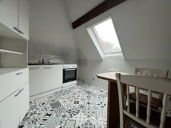 ARRAS (CENTRE-VILLE) - APPARTEMENT T2 DE 39 M² HAB. - RÉSIDENCE DE CARACTERE