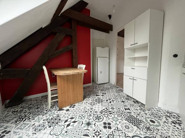 ARRAS (CENTRE-VILLE) - APPARTEMENT T2 DE 39 M² HAB. - RÉSIDENCE DE CARACTERE
