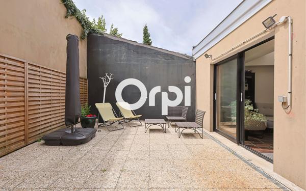 Appartement à vendre    2 pièces • 79,70 m2 Lille