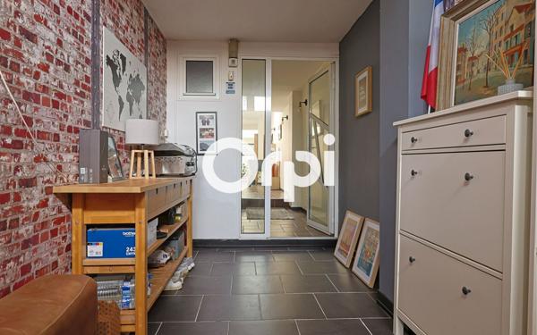 Appartement à vendre    2 pièces • 79,70 m2 Lille