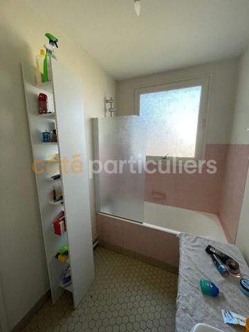 Vente
                Appartement32 m² - 1 Pièce -
                    Cholet (49300)