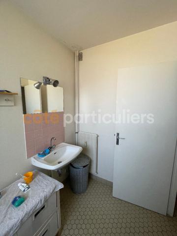 Vente
                Appartement32 m² - 1 Pièce -
                    Cholet (49300)