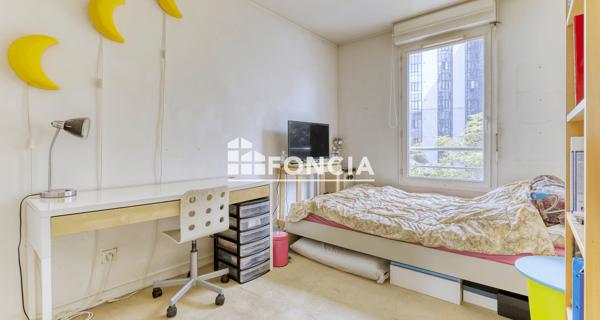 À vendre Appartement 4 pièces 83.2 m² - Issy-les-moulineaux 92130