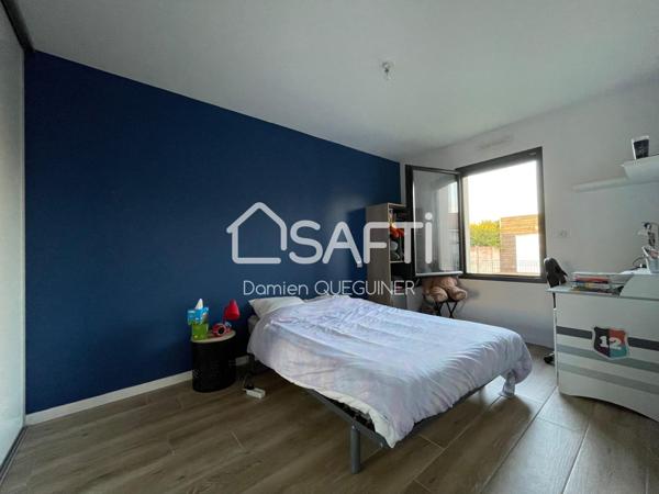 Belle maison contemporaine, 4 chambres, quartier paisible