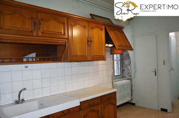 Saint-Gervais-d'Auvergne (63390) Maison de Village à Rénover – Gros Potentiel – St Gervais d'Auvergne