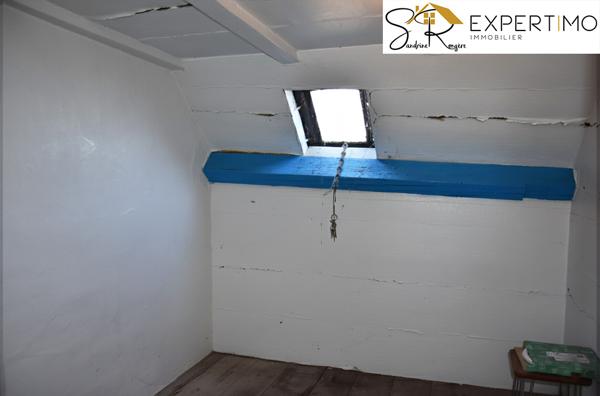 Saint-Gervais-d'Auvergne (63390) Maison de Village à Rénover – Gros Potentiel – St Gervais d'Auvergne