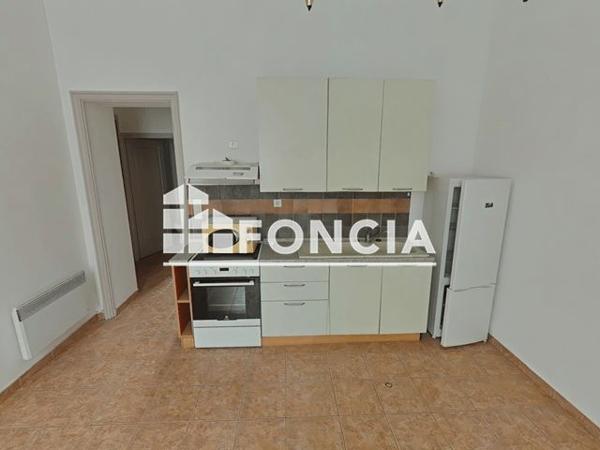 Location Appartement 2 pièces 41.28 m² - 13 RUE CARDINAL DE CABRIERES Nimes 30000