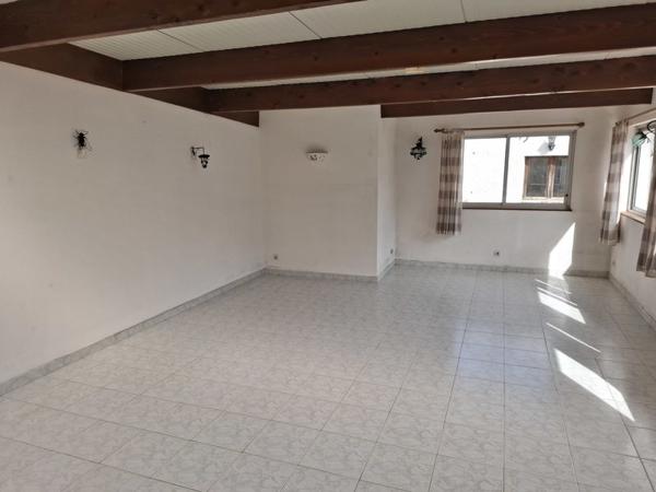 Maison à vendre |  Cléré-du-Bois |  5 pièces | 121 m²