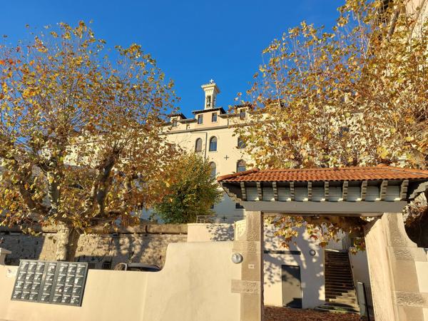 Appartement 4 pièces - 106 m² Exclusivité efficity