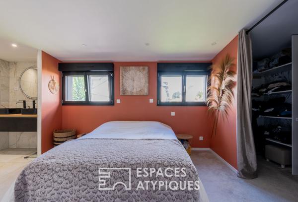 Maison de ville rénovée avec soin et jardin