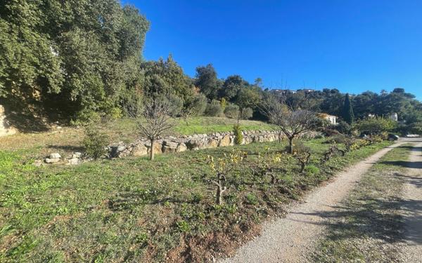 Terrain à vendre    Flassans-sur-Issole